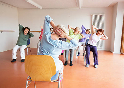 Yoga sur chaise
