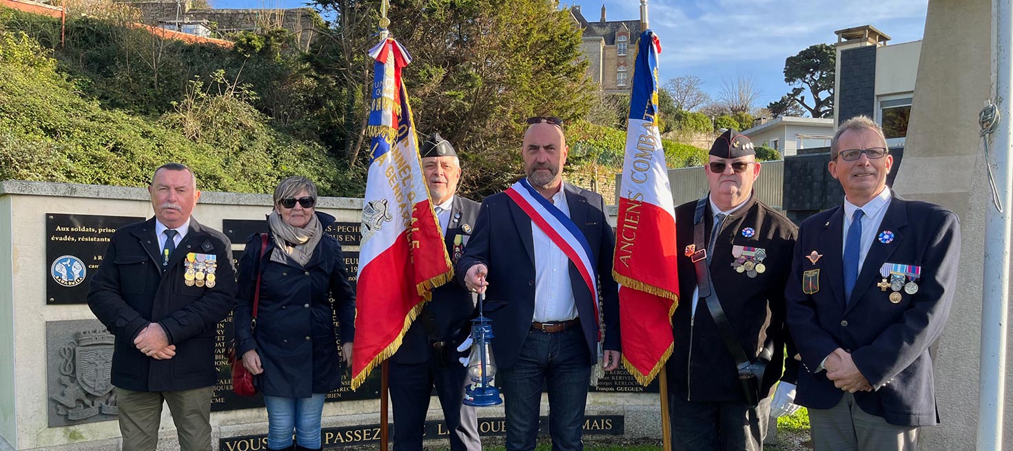 11 Novembre : la Flamme de la mémoire transmise aux communes